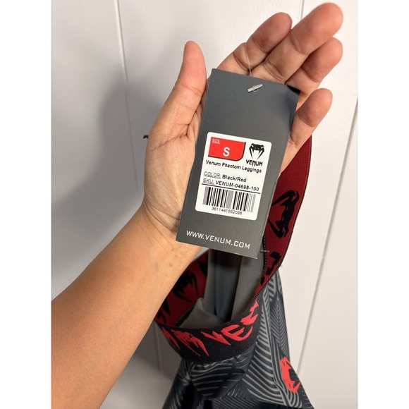 Venum Phantom Leggings Black Red Womens Small MSRP $69.99 active ware gym - Picture 7 of 9